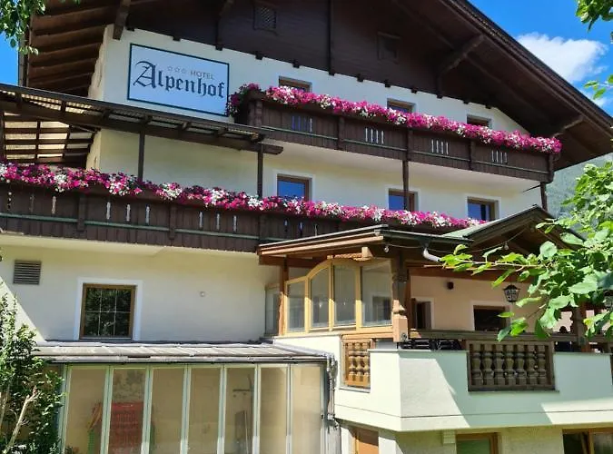 מלון Alpenhof*** קלטנבאך