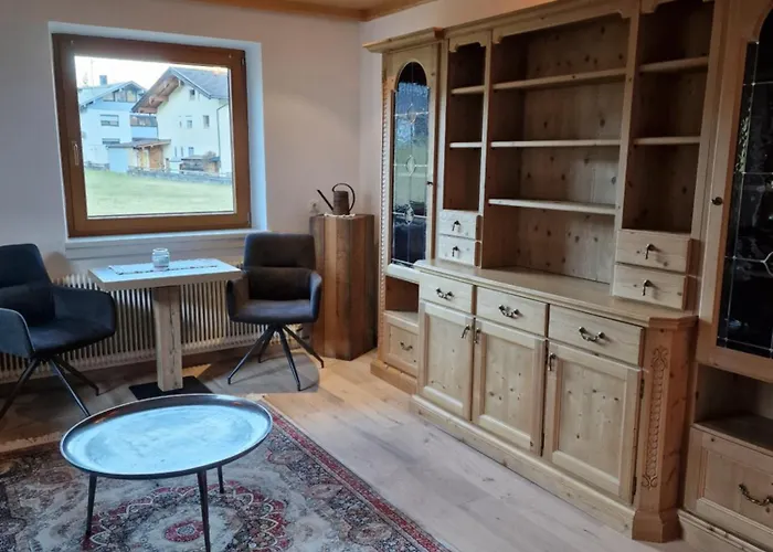 מלון Alpenhof***