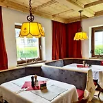 Alpenhof*** Hotel 3*