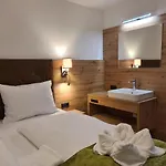 Hotel Alpenhof*** 3*